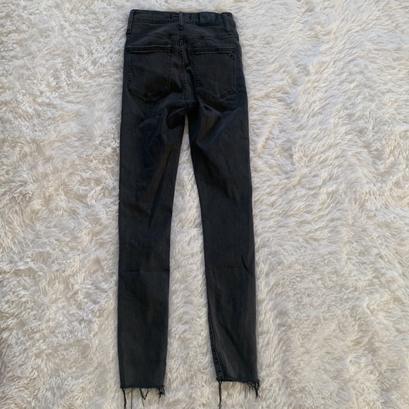 ❌SOLD❌ Madewell 10” High Rise Skinny Jeans - Picture 9 of 11